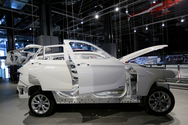 3.足球胜负预测
展览馆：康成明摄影作品.JPG